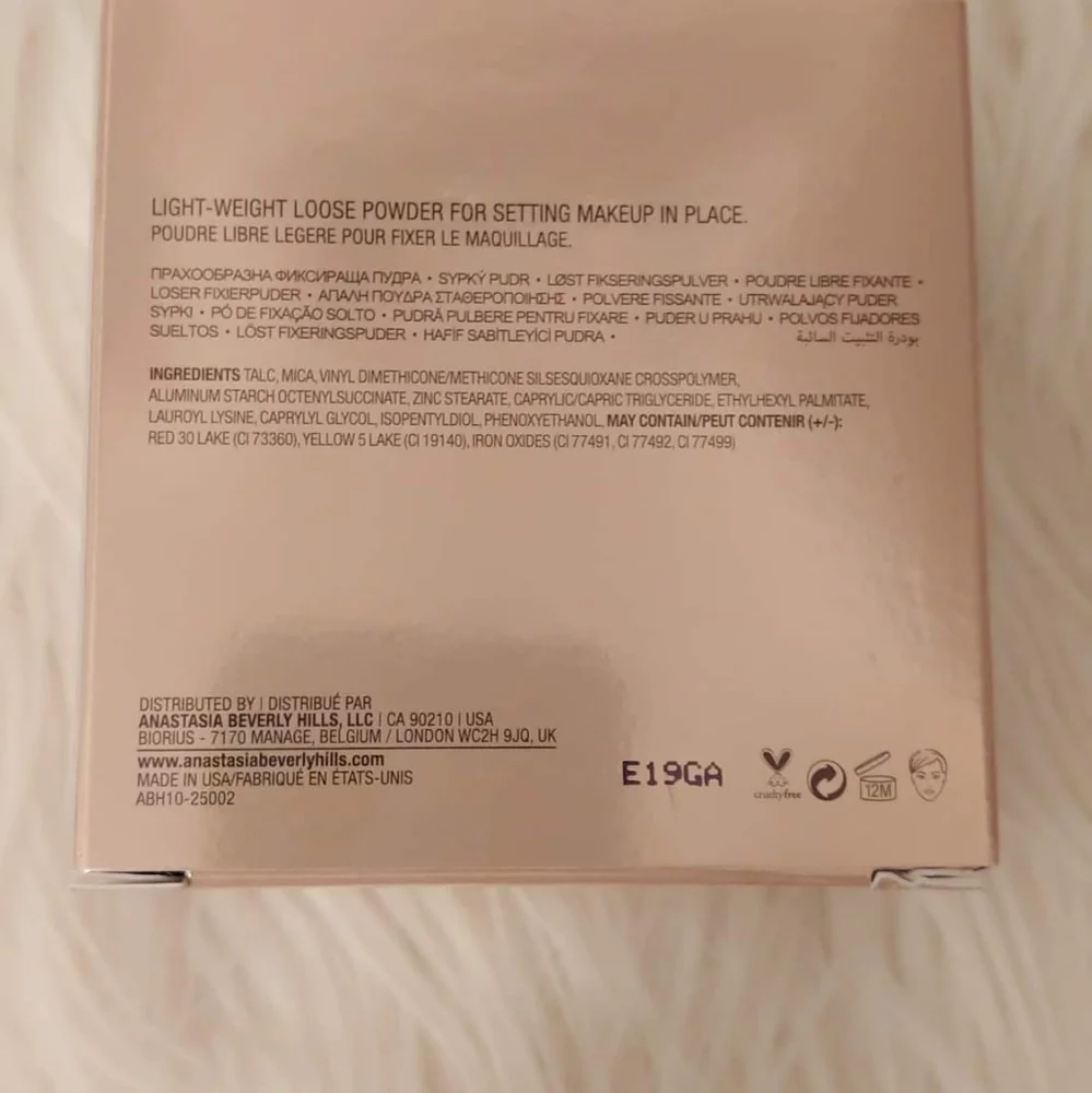 💝FIRM! NWT ANASTASIA BEVERLY HILLS LOOSE SETTING POWDER VANILLA